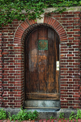 IMG_2363Cambridge Door 1.jpg