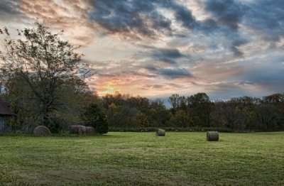 IMG_4548HaySeasonDawn.jpg