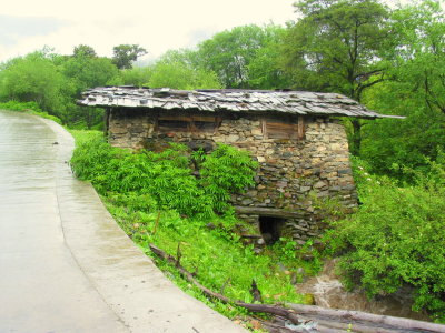 Stone House in Nyingchi Village