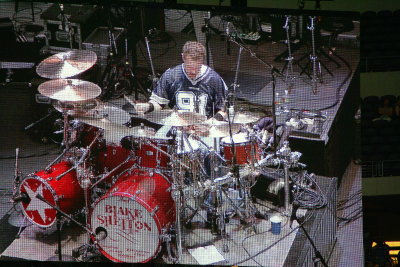 Blake Sheltons Drummer