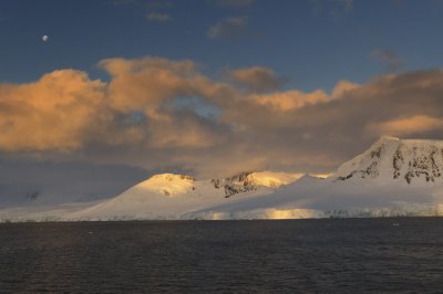 Antarctica 0218 Port Lockroy.jpg