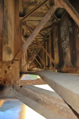 boardwalk inside the north (steel) bridge