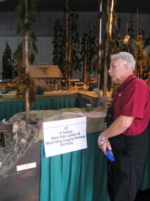 operating the G-scale logging layout