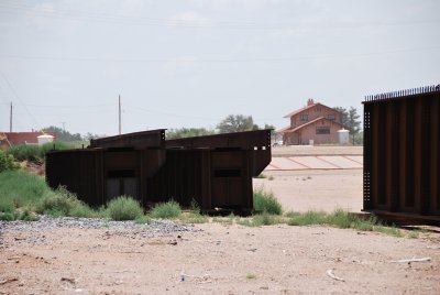depot between new girders for the second Rio Pecos bridge
