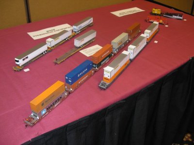 contest room - BeaNSniFf freight cars