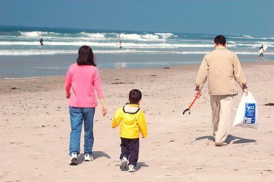 DSC_6098_Beach Clean.jpg