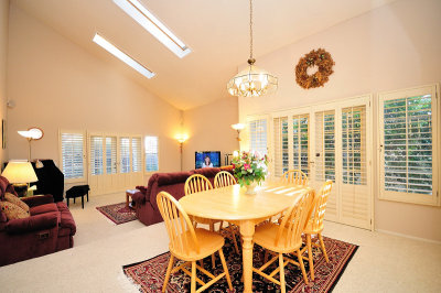 005_Dinning Area.jpg