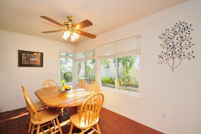 013_Breakfast Nook.jpg