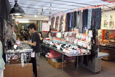 Temple Street Open Market - Hong Kong