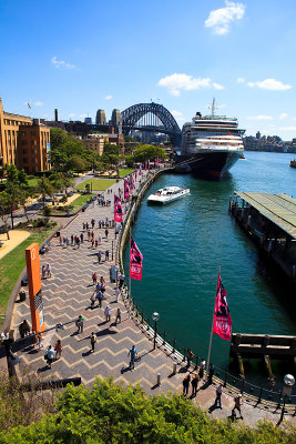West Circular Quay with Queen Victoria moored at International Passenger Terminal