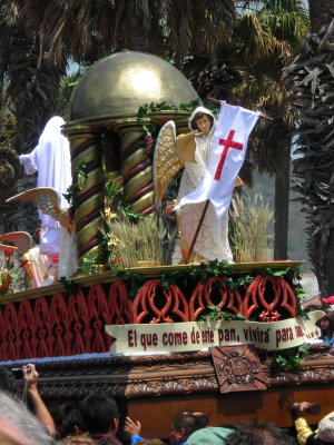 Domingo Santo en Antigua
