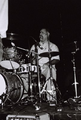 R1-3.jpg