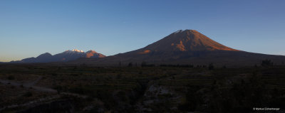 5am looking at the vulcano near Arequipa