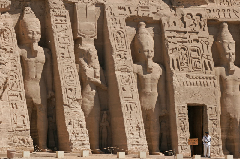 Abu Simbel.jpg