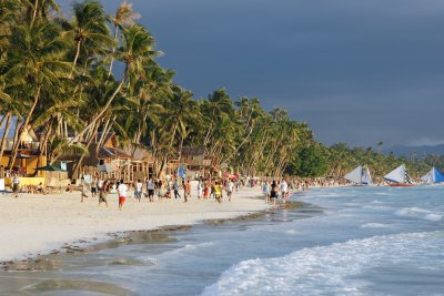 Boracay Beach at Dusk.jpg