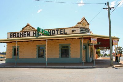 Broken Hill Hotel - Boulder