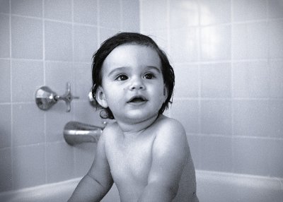 Ava's Bathtime