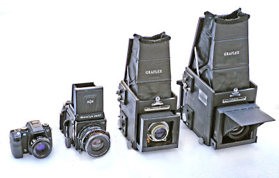 4 Cams 8832.jpg