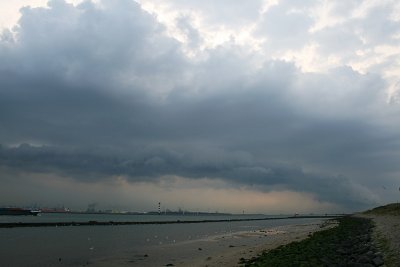 roll cloud - rolwolk - Cumulonimbus arcus, Hoek-van Holland