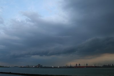 roll cloud - rolwolk - Cumulonimbus arcus, Hoek-van Holland