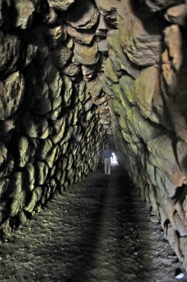 Karl walks through the corbelled tunnel at Yerkapi in Hattusha-.jpg