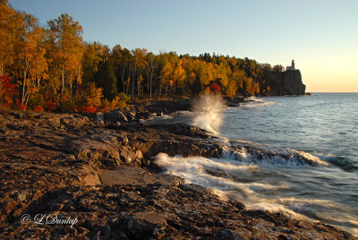 25.3 - Split Rock Lighthouse Shore, Autumn Morning With Surf