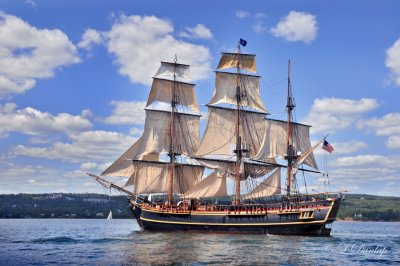 Tall Ships TS3: HMS Bounty Along Duluth Shore