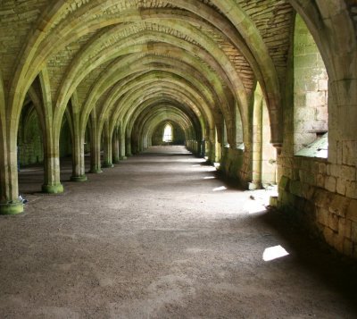 Fountains Abbey (16).JPG