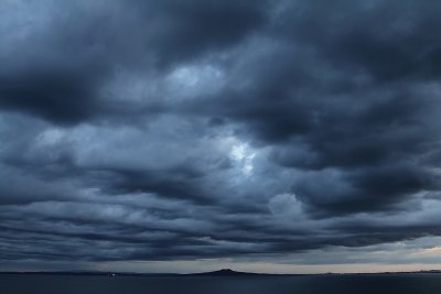 Tonights sky overlooking the Hauraki Gulf towards Rangitoto Island (Volcano), Whangaparaoa, Aotearoa.