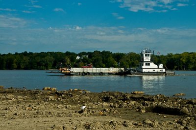 1642.jpg    9.6.10          Crossing the Mississippi