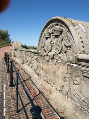 Termunterzijl - op de brug over de sluis