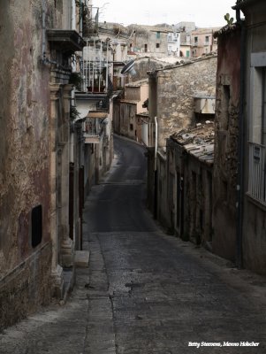 Ragusa - narrow streets