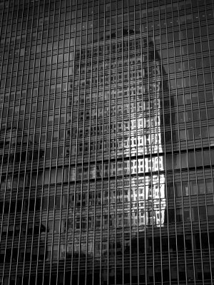 Glass - Canary Wharf