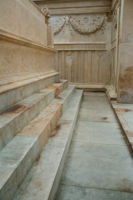 THE ARA PACIS AUGUSTAE: AUGUSTUS ALTAR OF PEACE