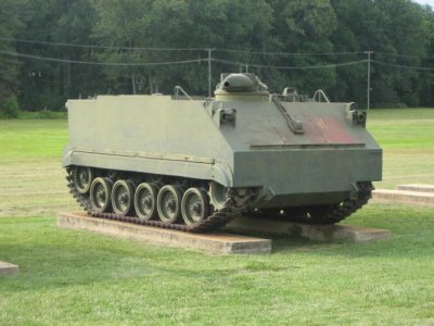 M113