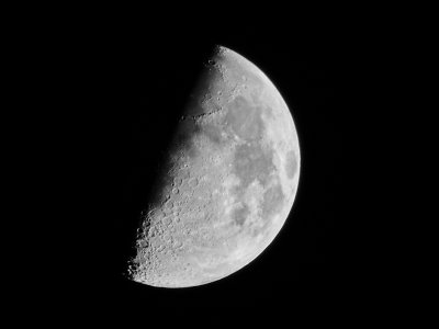 Moon Shots with the 70-300mm and Raynox DCR-2020Pro