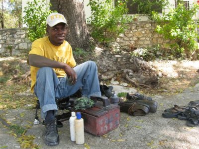 shoe shine guy