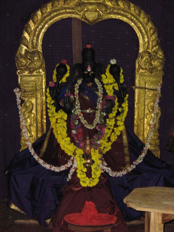 Rukhmini Thayar of Sri Rangaraja Puram.jpg