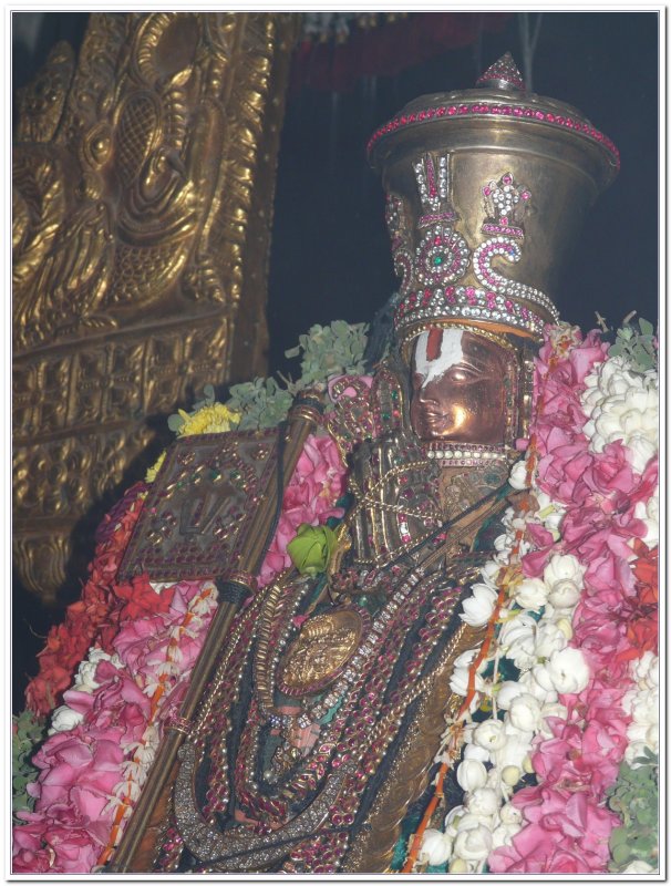 Manavala mAmunikal purappadu - deepavali day4.JPG