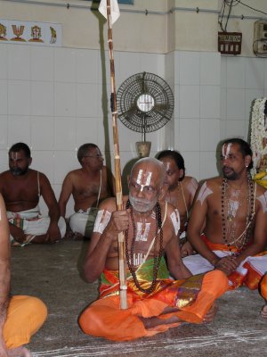 HH Sri Thirukkurungudi jeeyar.jpg
