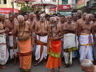 HH Vanamamalai Jeeyar swamy and HH Thirukurungudi Jeeyar swamy leading the goshti.jpg