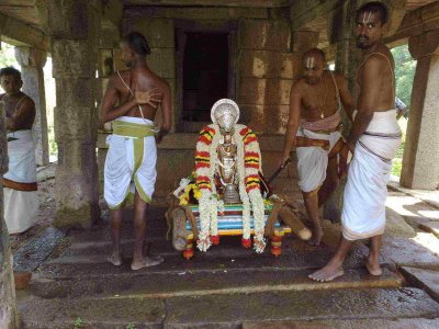 005_Mandagapadi in Avatharasthala Mandapam(situated opp to temple)).jpg