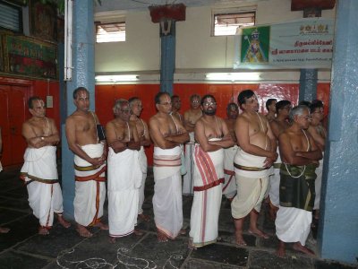 mudaliyandAn swamy - kArthigaiyil kArthigai mahOtsavam photos-section of the gOshti.jpg