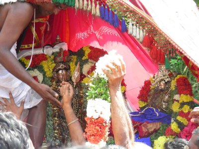 SRIRANGAM AND THIRUNARYAIUR MARYADAHIS