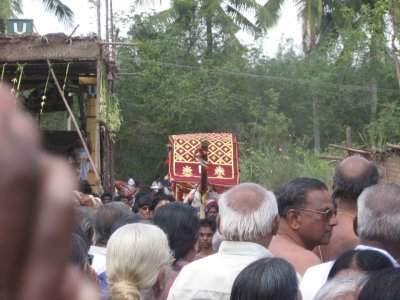 azhvar proceding to manajakkuzhi.jpg