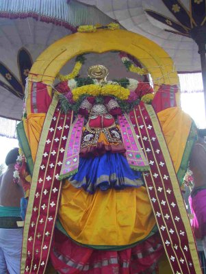 3rd day_Garudasevai5.jpg