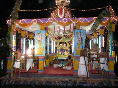 5th day - Sri Ranganathar in theppam.jpg
