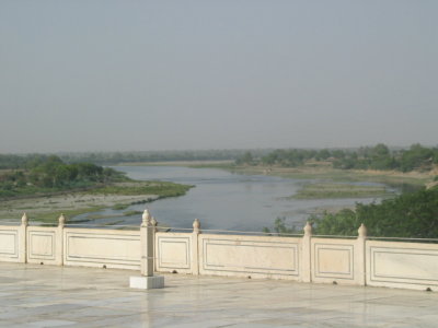 river yamuna, agra.JPG