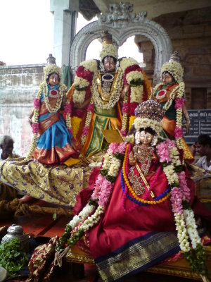 Gopalan_Aalavandar_Purappadu.JPG