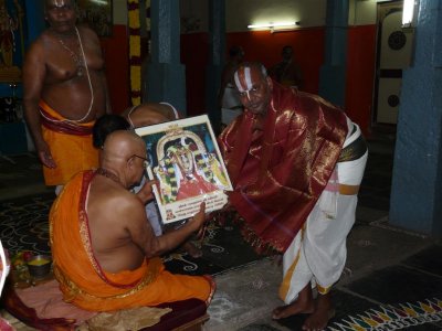 HH Honouring Kainkaryaparars11 (Large).JPG
